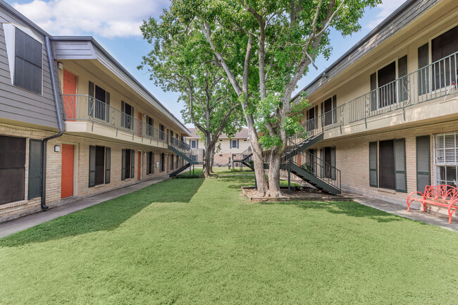 Alameda - Alameda Apartments