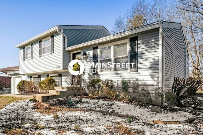 3 Bedroom Pet-Friendly Home in Louisville, KY with Main Street Renewal