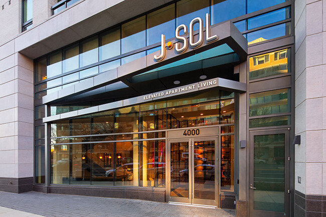 Building Photo - J SOL Rental