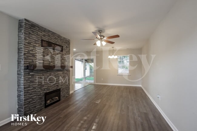 Photo - 5802 Crosswinds Ct