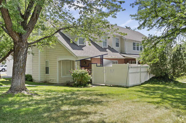 Building Photo - 77 Pheasantbrook Cir Rental