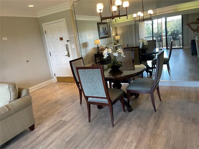 Photo - 36750 US Hwy 19 N Unidad 14-211