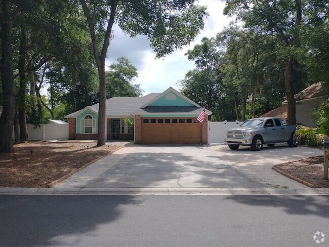 Building Photo - 2692 Le Sabre Pl Unit 1 Bed Rental