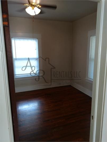 Photo - 115 W Jackson St