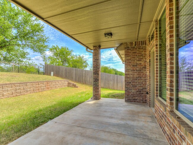 Building Photo - Beautiful 4 bed 2 bath in Moore!