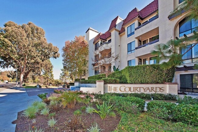 Photo - 5865 Friars Rd Unidad 3414 Rental