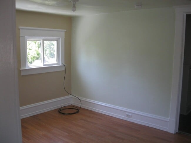 Photo - 8 7th Ave S Unit 3