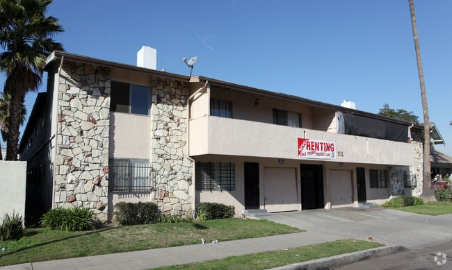 Photo - 765 Cerritos Ave
