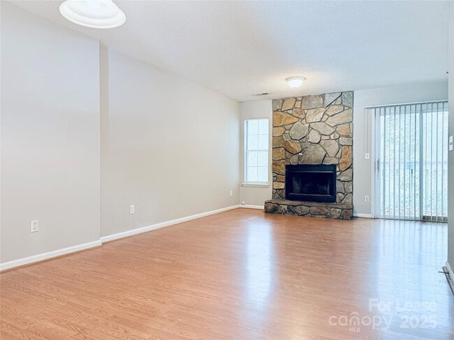 Photo - 6425 Windsor Gate Ln