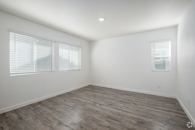 4BR, 2.5BA - 1,832SF - First Bedroom