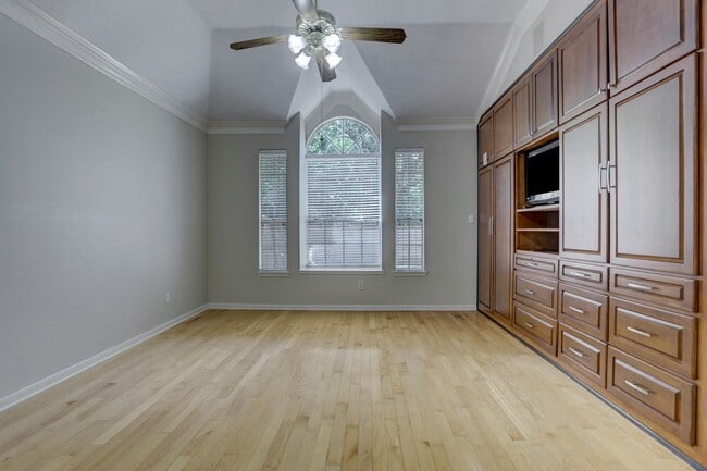 Photo - 14019 Lake Trail Dr