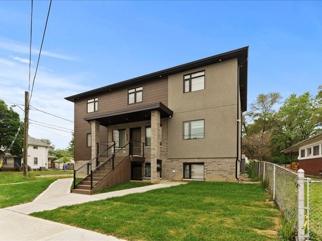 Photo - 435 Mill St Unit 435 Mill St