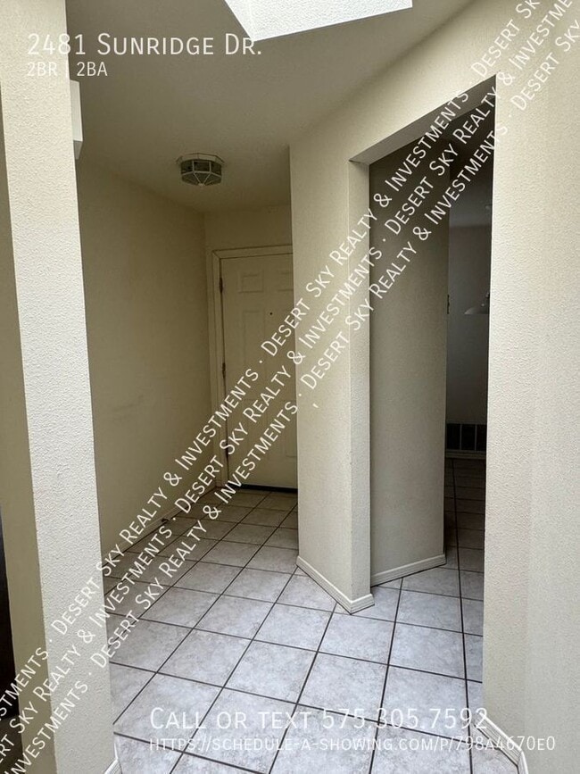 Photo - 2481 Sunridge Dr