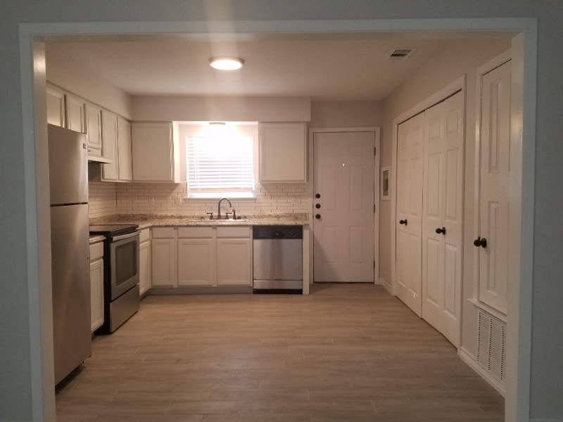 Photo - 337 N Reed St