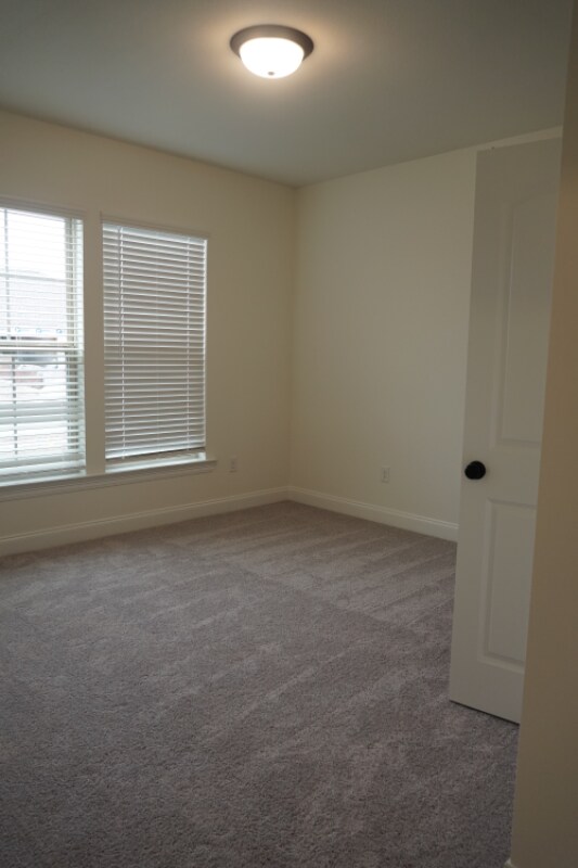 Photo - 102 Fearless Ave