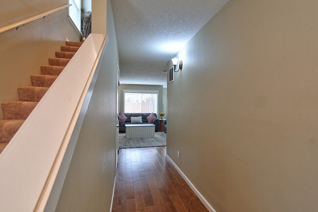 Photo - 17536 SW Parkway Ct