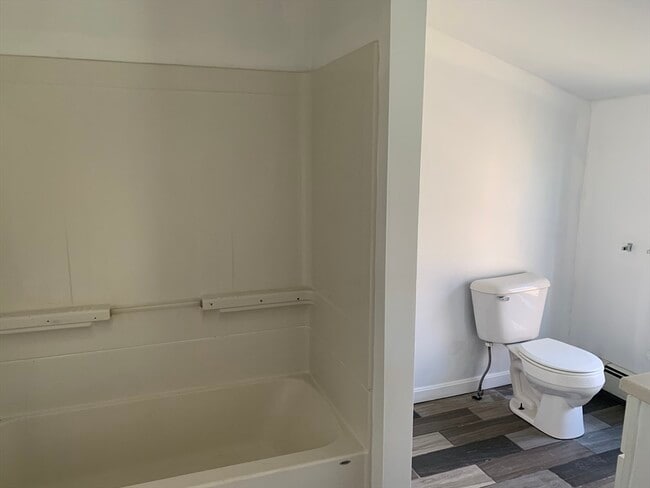 Photo - 13 Lafrance Ct