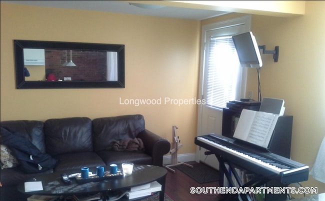 Photo - 200 Northampton St Unit 1