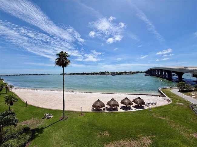 Building Photo - 5701 Bahia Del Mar Cir N Unit 407