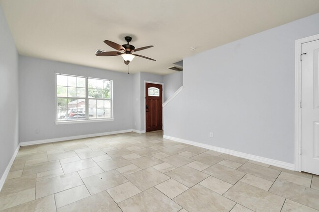 10022 Raymondville Rd