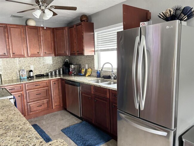 Photo - 4940 Shell Stream Blvd