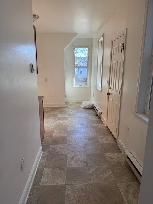 Photo - 370 N 10th St Unit 1