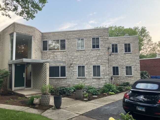 Photo - 424 Braeside Rd Condo Unit 2S