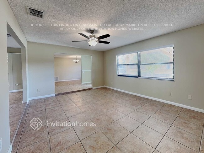 Photo - 109 Slade Dr