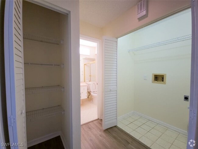 Building Photo - 4209 Castlewood Dr Rental