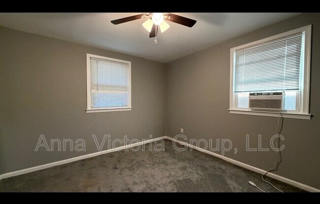 821 Maury Ave