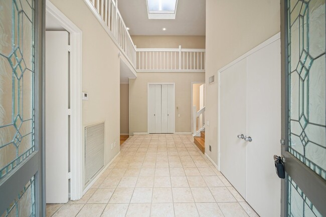 Photo - 130 Sugar Berry Cir