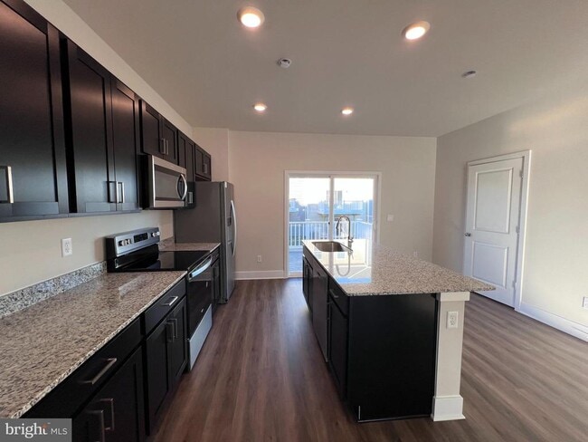 Photo - 152 Munsee Cir