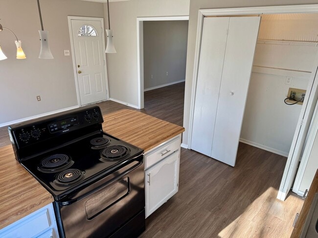 Photo - 4289 Brighton Dr