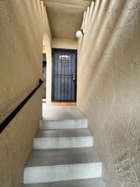 3750 N Country Club Rd Unidad 11