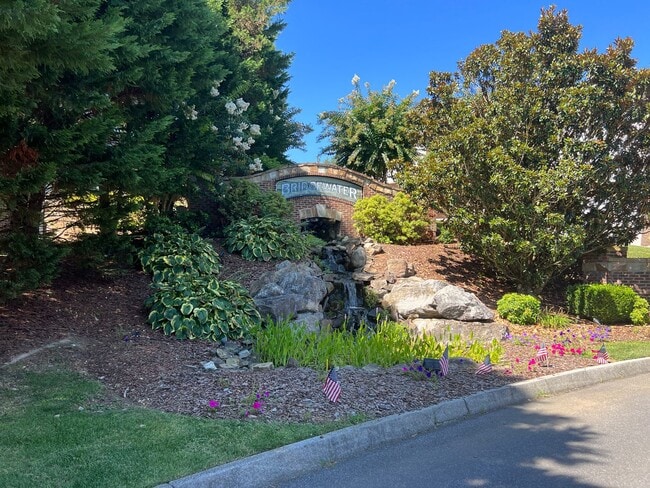 Photo - 3 bedroom + loft & 2.5 bedroom  in gated c...