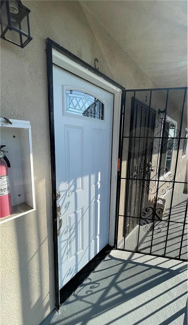 Photo - 8709 Lyndora St