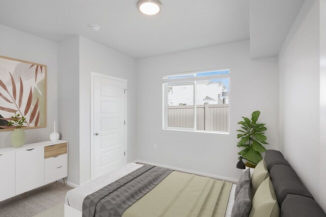 Building Photo - 2 Bedroom Apartments in Caldwell With Styl... Unit O201