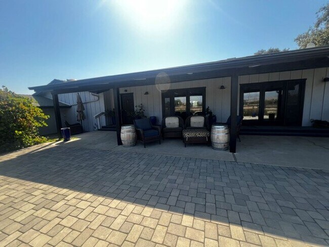 Photo - 1701 Calzada Ave