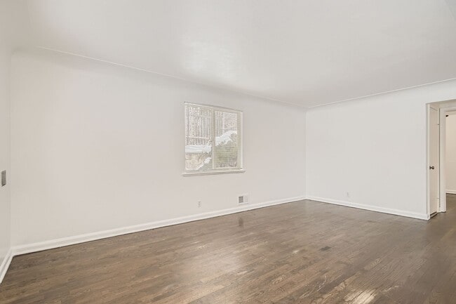 Photo - Bright and open updated duplex located in a prime area of Rosedale!