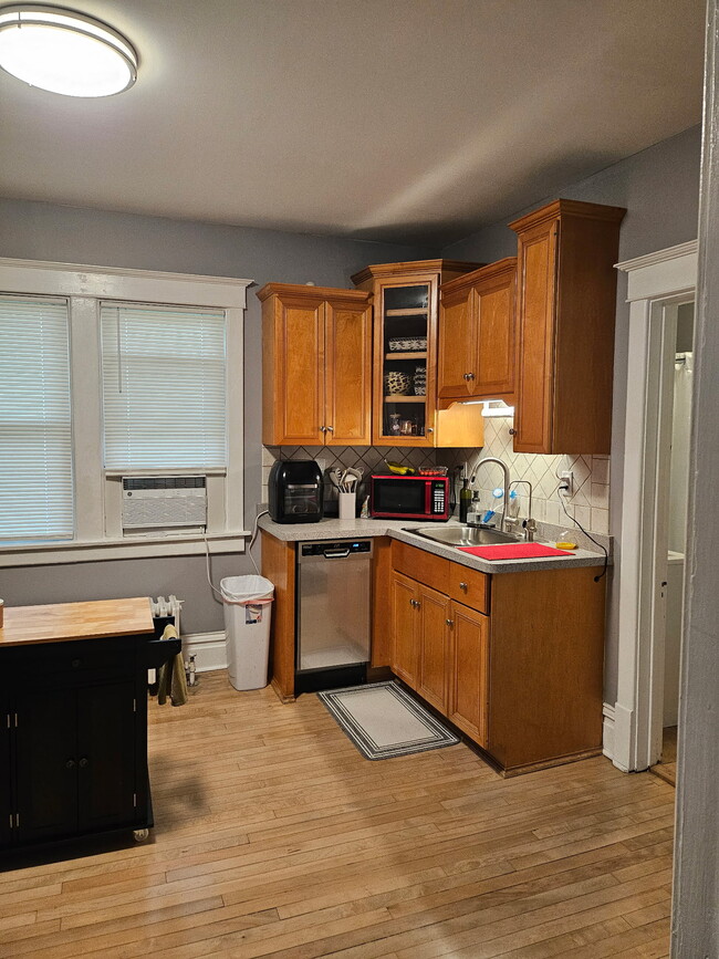 Photo - 113 S 6th St Unit Upper