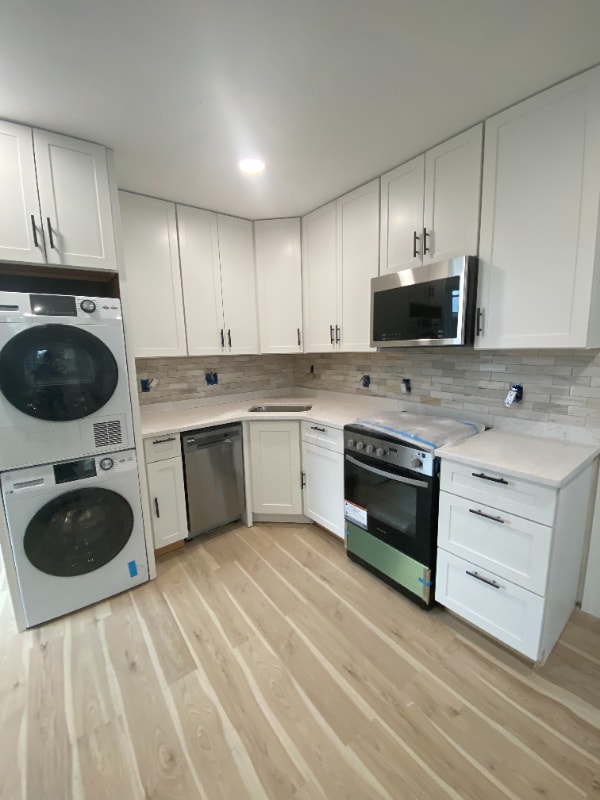 Building Photo - 117 Orleans St