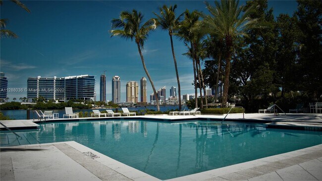 Photo - 3155 NE 184th St Unit 8106