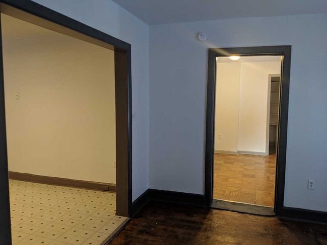 Photo - 524 Carlisle St Unit Apt 1