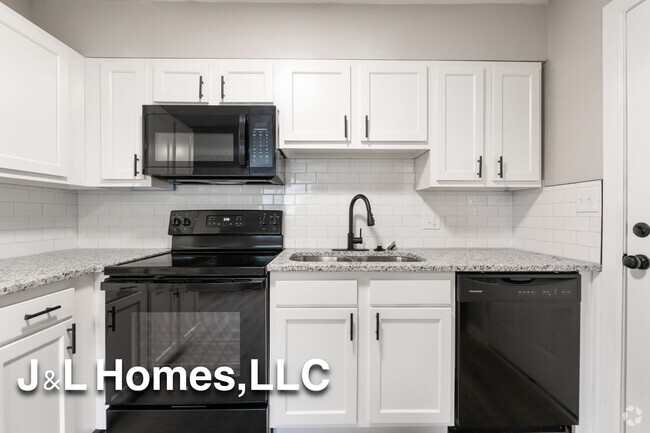 Building Photo - 1421 E 20th Ave Rental