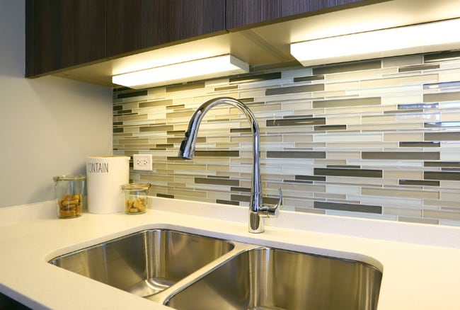 Photo - 345 W Hubbard St