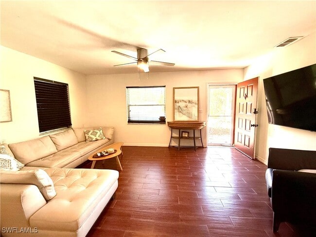 Building Photo - 3781 Quails Walk