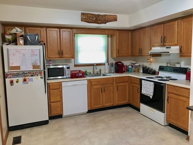 Photo - 2 bed 1 bath unit