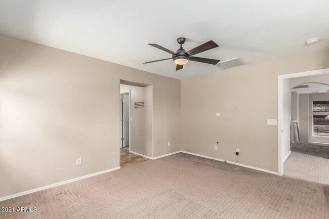 Photo - 3828 E Bridgeport Pkwy
