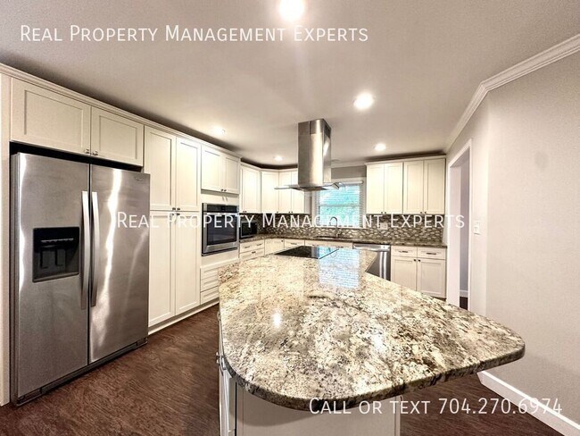 Photo - 4237 Rocky River Rd