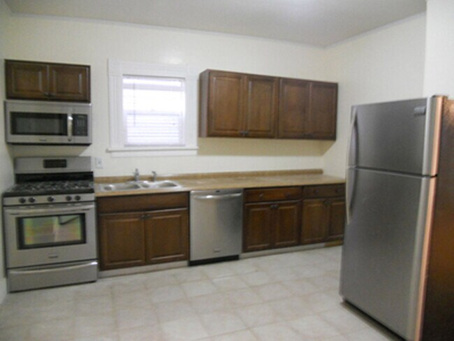 Photo - 303 Lexington Ave